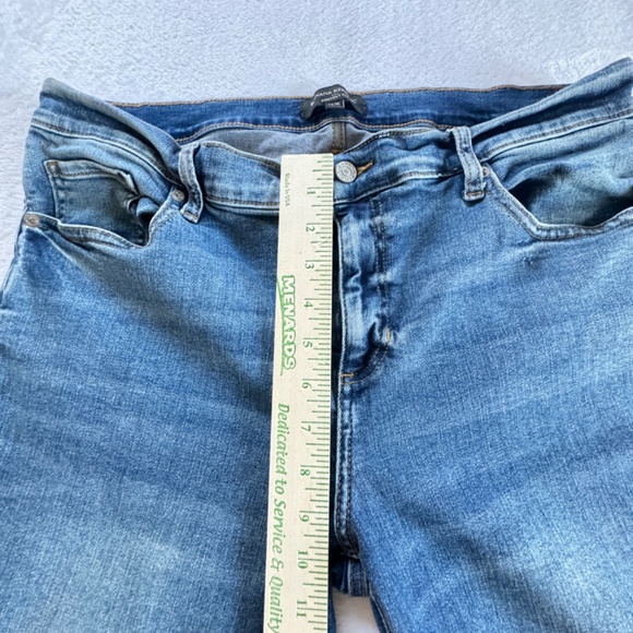Banana Republic Factory Women's Bootcut Jeans Size 16 30" inseam - Picture 6 of 7